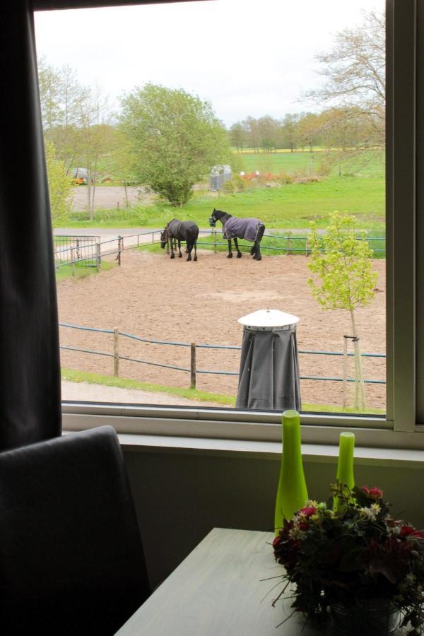Manege Sanninghoeve B&B Oudega  Bagian luar foto