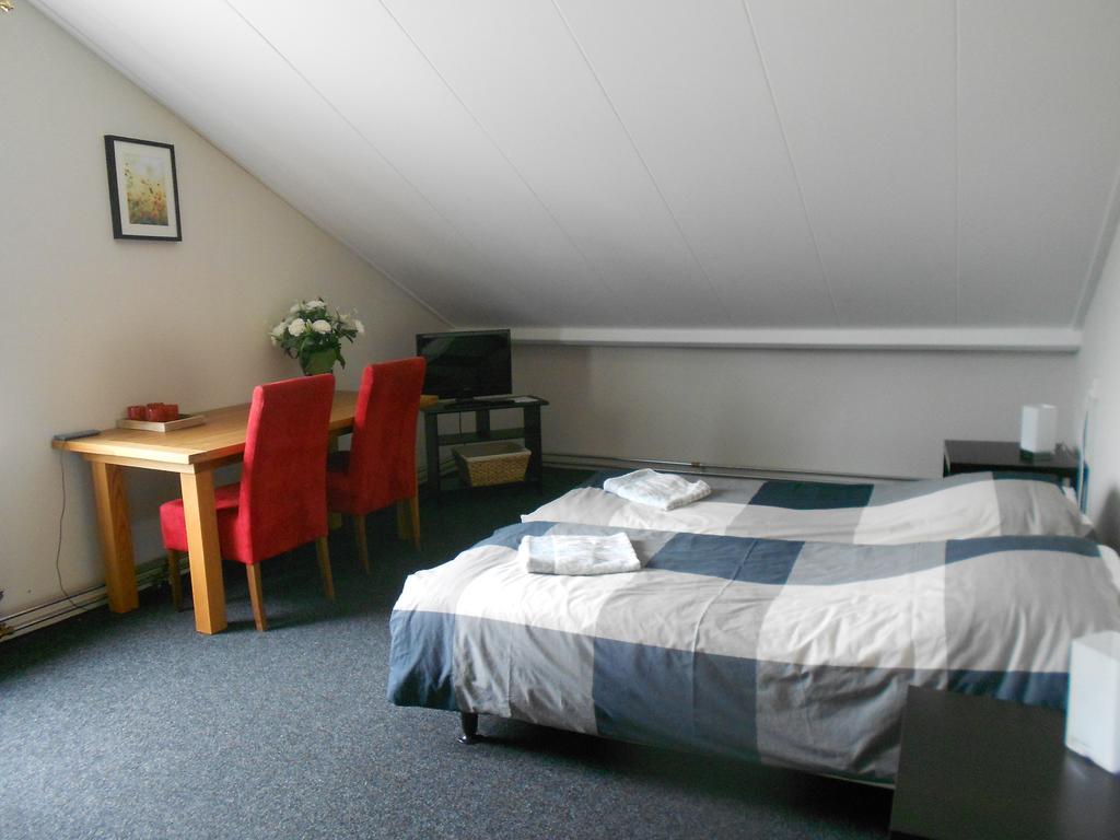 Manege Sanninghoeve B&B Oudega  Bagian luar foto